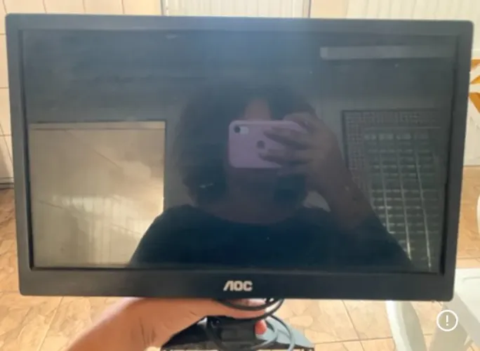 Monitor AOC