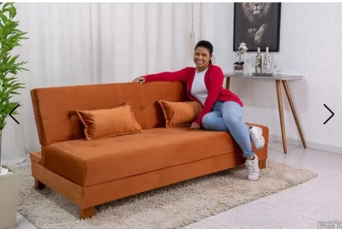 Sofá Cama Arpoador 1,85m em Veludo Terracota - Produto Novo