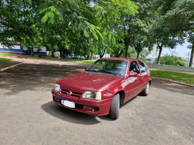 Chevrolet Kadett GL 2.0 MPFI / EFI 1998