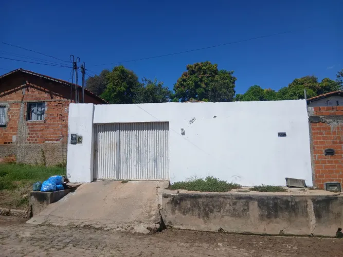 VENDO CASA NO ANGELIM