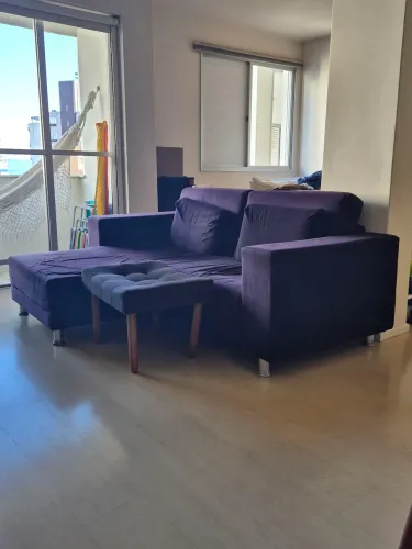 Sofá de 2 metros com chaise fixa, excelente estrutura