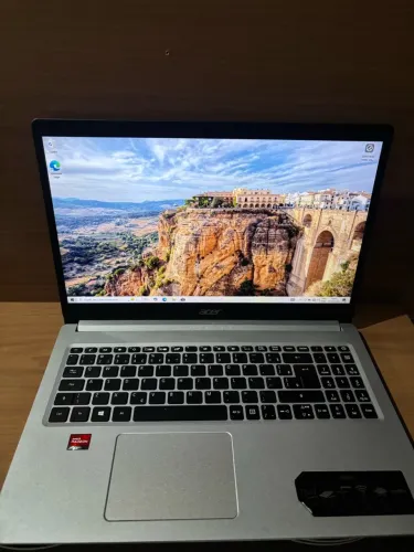 Notebook Acer Ryzen 7-5700U