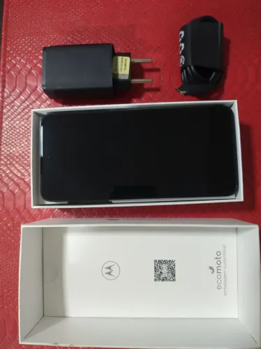 VENDO CELULAR MOTOROLA EDGE 60 NEO