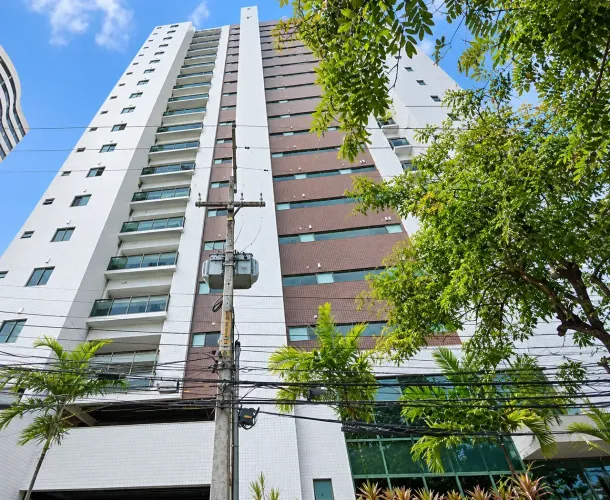 Flat 35m² Todo Mobiliado nos Aflitos | Pronto pra Morar, com Garagem e Piscina