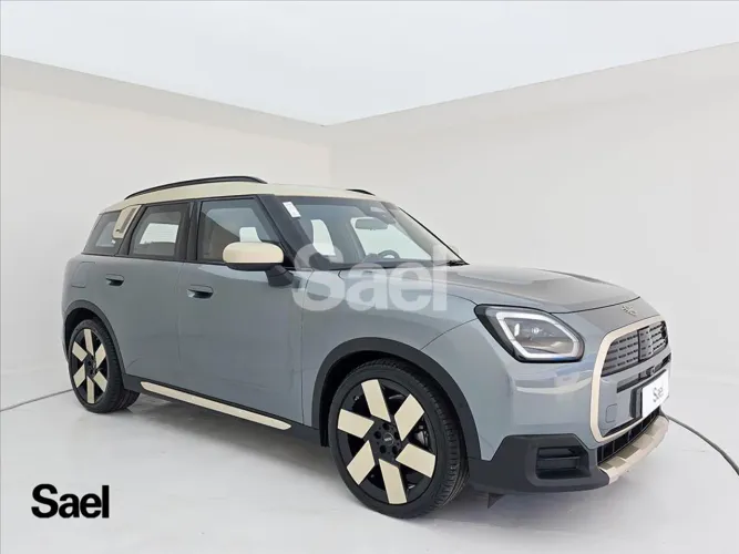 Mini Cooper Country. SE All4 TOP (elétrico) 2025