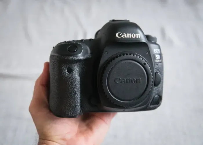 Canon 5d Mark IV