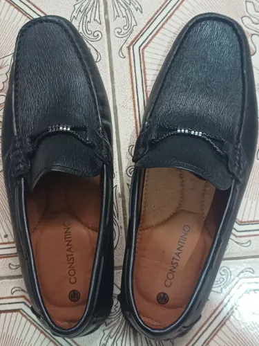 Sapato marca Constantino 38 usado 2 vezes.
