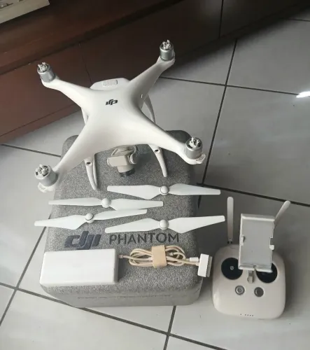 Drone PHANTOM 4 Pro. Vendo ou Troco