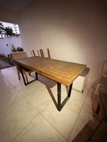 Mesa de madeira