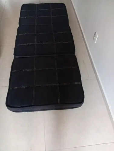 Cama solteiro vira puff