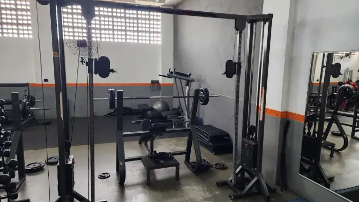 Cross over equipamento academia