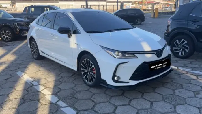 Toyota Corolla Altis Prem. Hybrid 1.8 Flex AUT 2026
