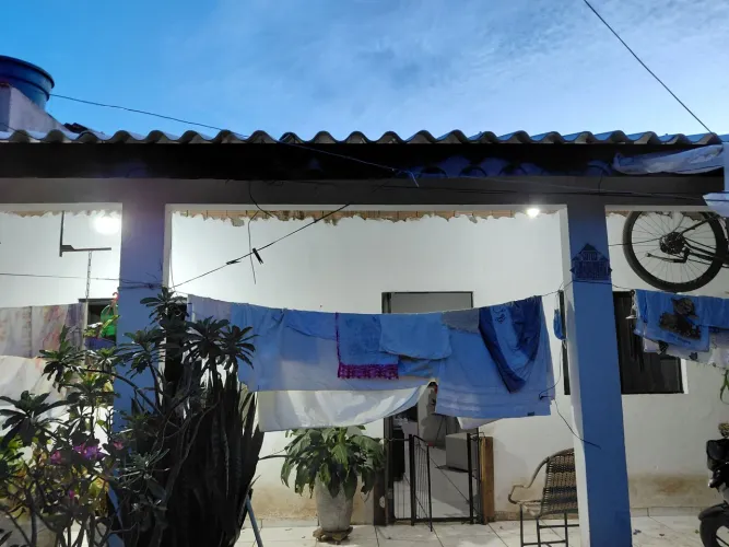 Vende uma casa pedra 90 Cuiabá mt