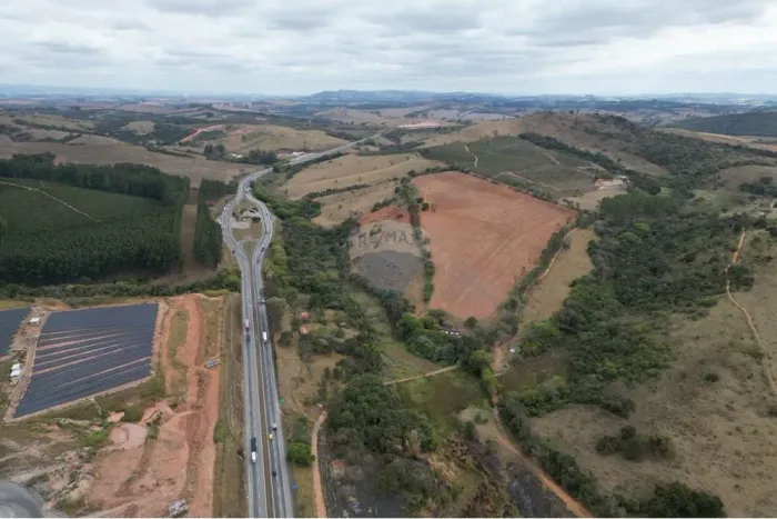 Área em Três Corações MG, com potencial logístico - industrial