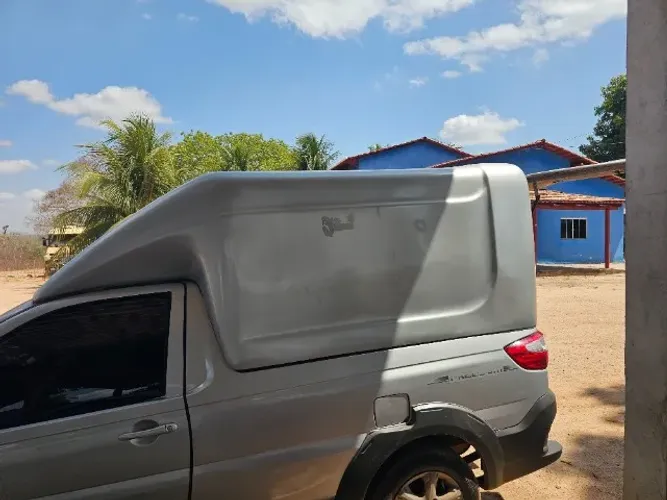 Bau de FIBRA FIAT STRADA cabine simples