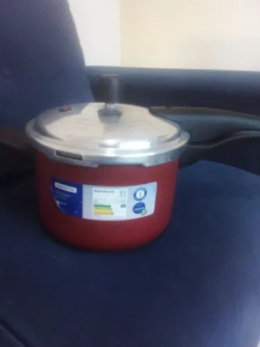 Panela de pressão tramontina