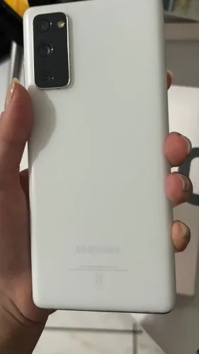 Celular Samsung S20 Fe semi novo