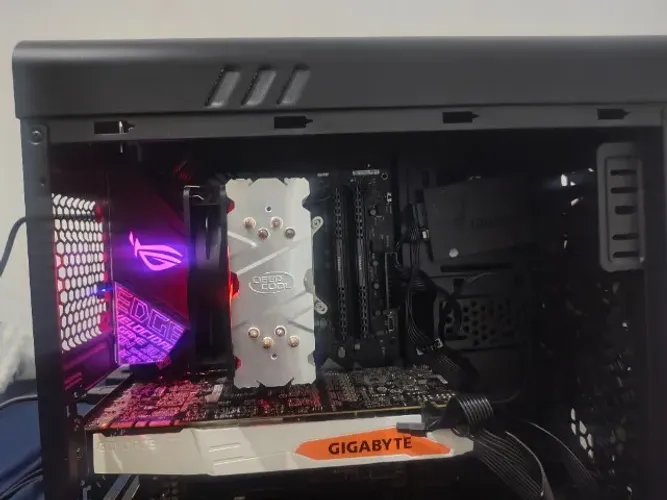 GeForce GTX 1080 Ti Turbo 11GB GDDR5X Placa de Vídeo Gigabyte 12X 94 ACEITO TROCA ENTREGO