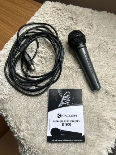 Microfone Kadosh K-300 com fio 2 metros