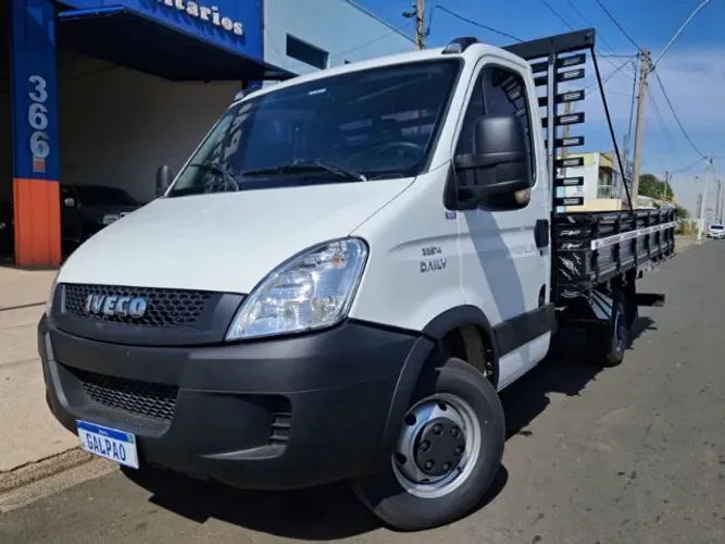 Iveco Daily Chassi 35s14 2P (e5) 2013
