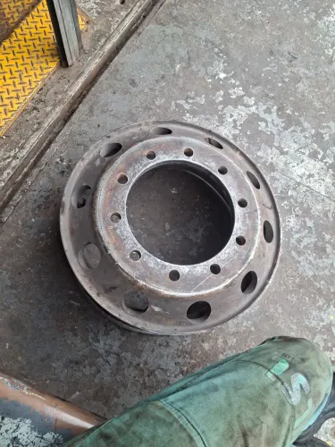 Roda de alumínio 22,5