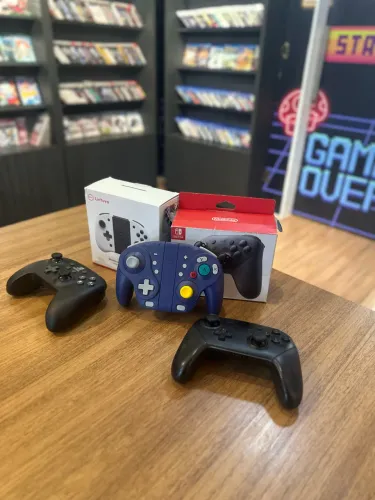 Controles Nintendo Switch 100% originais - Loja Game House - Oferecemos Garantia