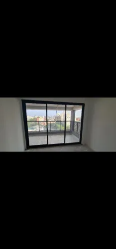 Vendo Porta de Alumínio de 3 Folhas