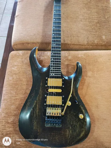Guitarra cort x6 custom