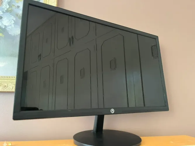 Monitor LED BPC 21.5" 75Hz - Modelo 22WR-75 (Excelente Estado)