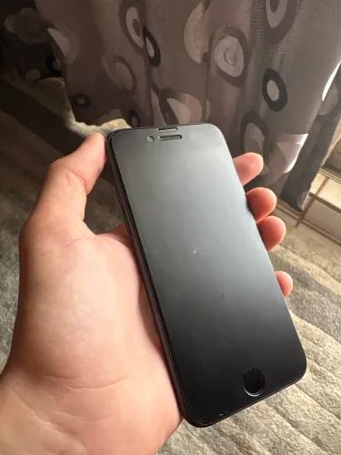 iPhone SE 