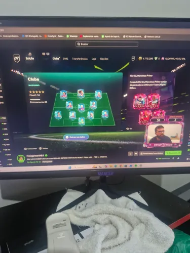 2 Monitores Valak 2k 180hz.