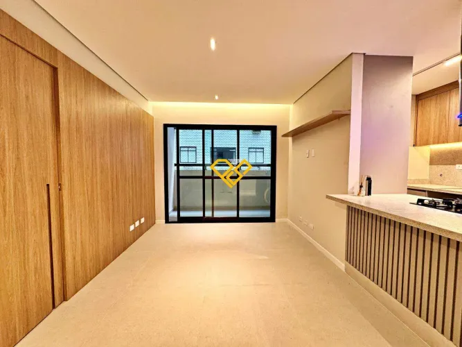 Apartamento 2 Quartos para Locação a em Santos - Sp