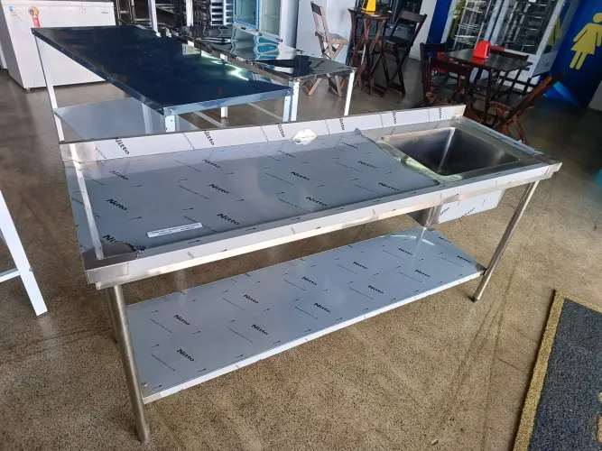 Mesa Inox 1.80x60cm c/Cuba e Paneleiro 