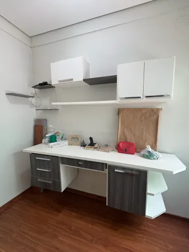 Bancada em MDF para quarto e escritório 