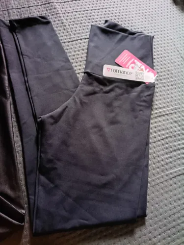 Vendo leg da romance novas tamanho m g e GG valor 75 cada bairro vila da prata