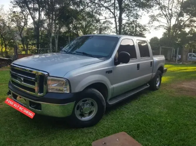Ford F-250 XL 3.9 4X2 Diesel 2000