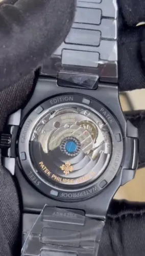 Patek Philippe Nautilus Carbon Edition + Caixa Patek Vermelha