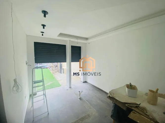 Casa Comercial 350m², 2 Salões, 8 Salas, 6 Banheiros/Lavabo, Cozinha, 2 Vagas, para Locaçã
