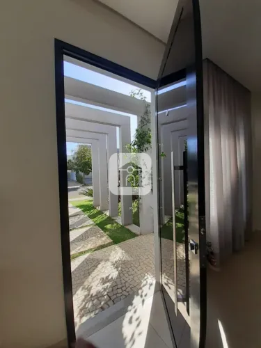 Casa em condominio fechado disponível para locação ou venda