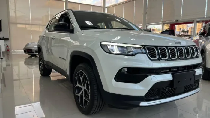 Jeep Compass Long. T270 1.3 TB 4X2 Flex AUT 2026
