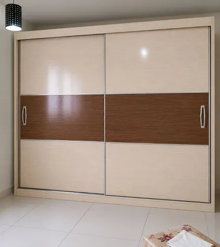 Guarda roupas entregue e montado