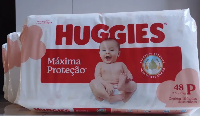Fraldas Huggies P Lacradas - 3 Pacotes com 48 Fraldas Cada