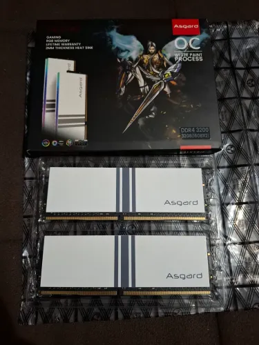 MEMÓRIA RAM 32 GB RGB ASGARD 3200 MHZ (com caixa original)DDR4