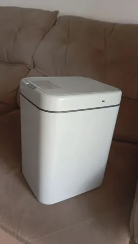 Lixeira automática com sensor