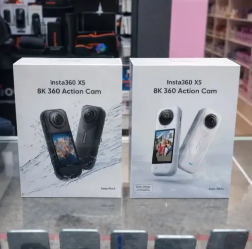 Insta360 X5 Action Cam 8K lacrada