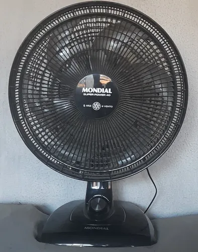 Ventilador de mesa 40cm!**Pra levar**