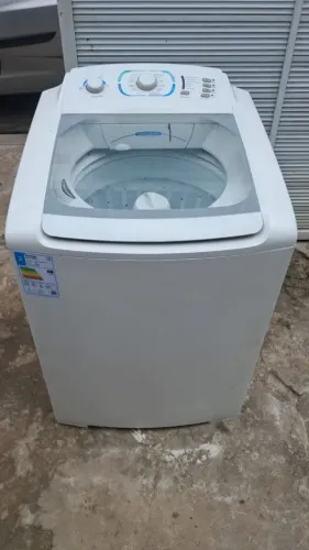 Máquina de lavar 15kg em ótimo estado de uso