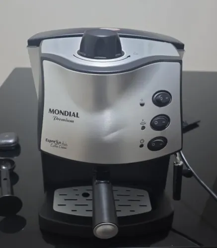 Máquina De Café Expresso C-08 Coffee Cream Mondial 