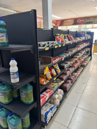 VENDO GÔNDOLAS  