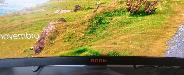 Monitor Gamer AOC Agon 32" Curvo 165Hz 1ms FreeSync.